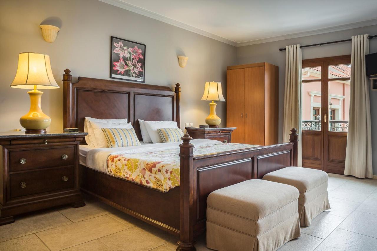 Balhambra Suites - Adults Only ฟิสคาร์โด ภายนอก รูปภาพ
